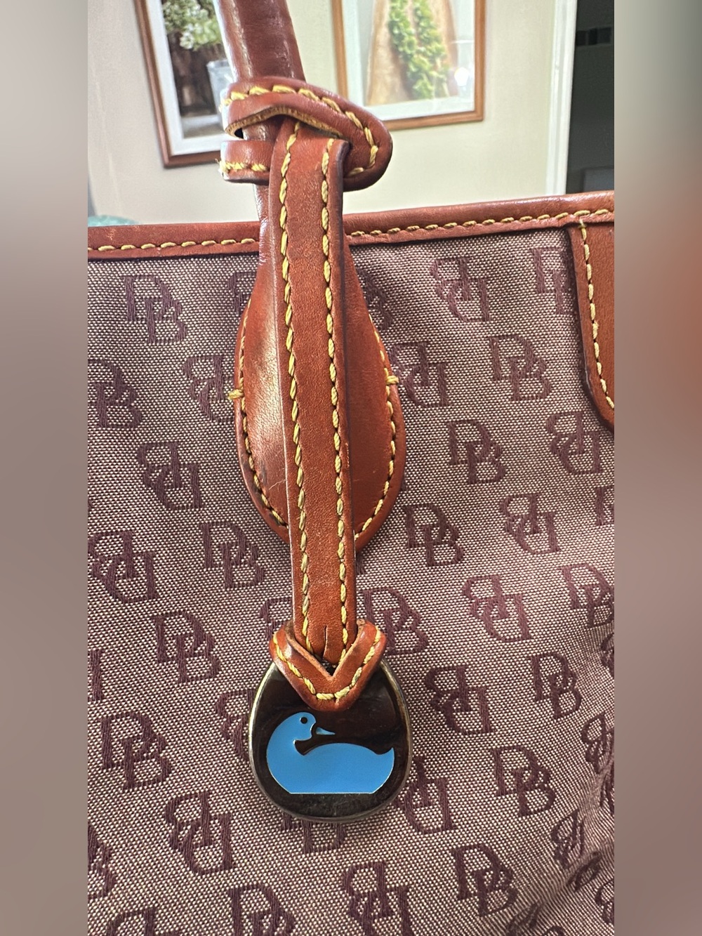Dooney & Bourke Monogram
Canvas & Leather Satchel NEEDS CLEANING INSIDE (bags21) - Picture 5 of 16
